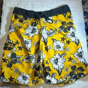 💥Vtg Y2K Floral Men’s Swim Trunks Shorts Swimsuit Bottoms KIRRA Yellow Gray LG